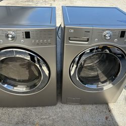 WASHER/DRYER LG FRONT LOAD 