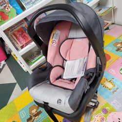 New Baby Trend Carseat
