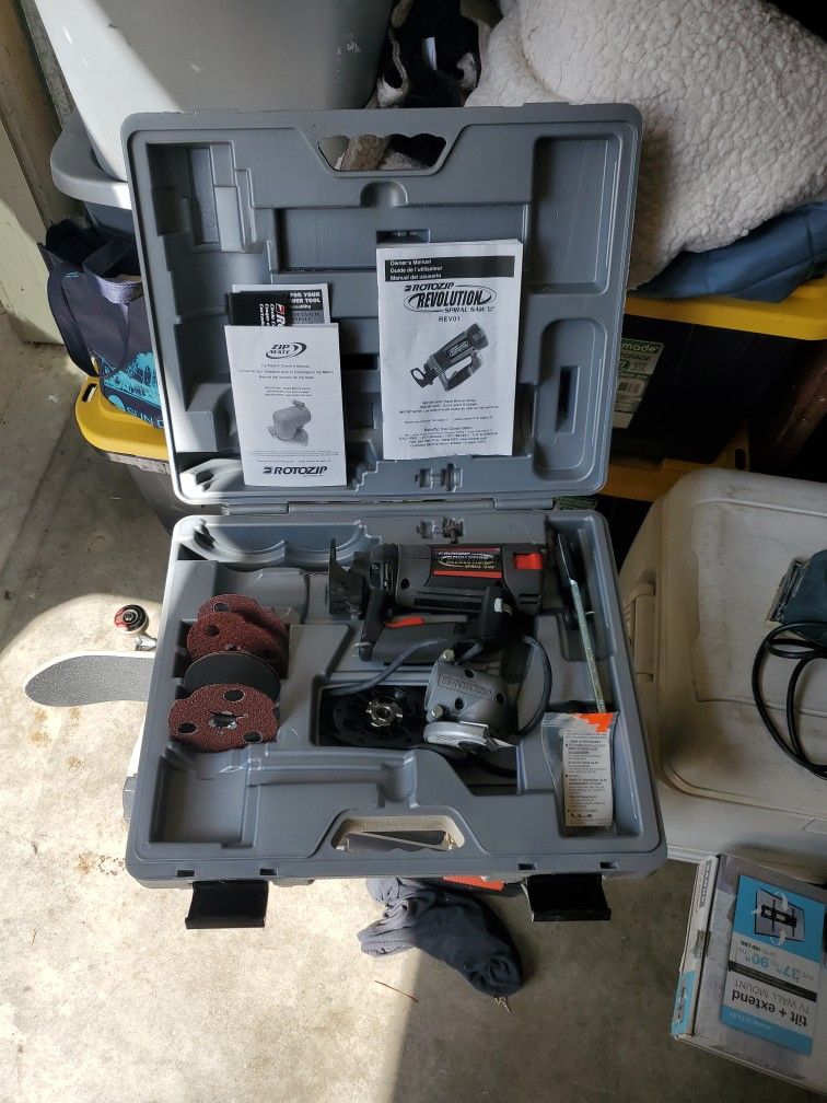 Rotozip Revolution Spiral Saw