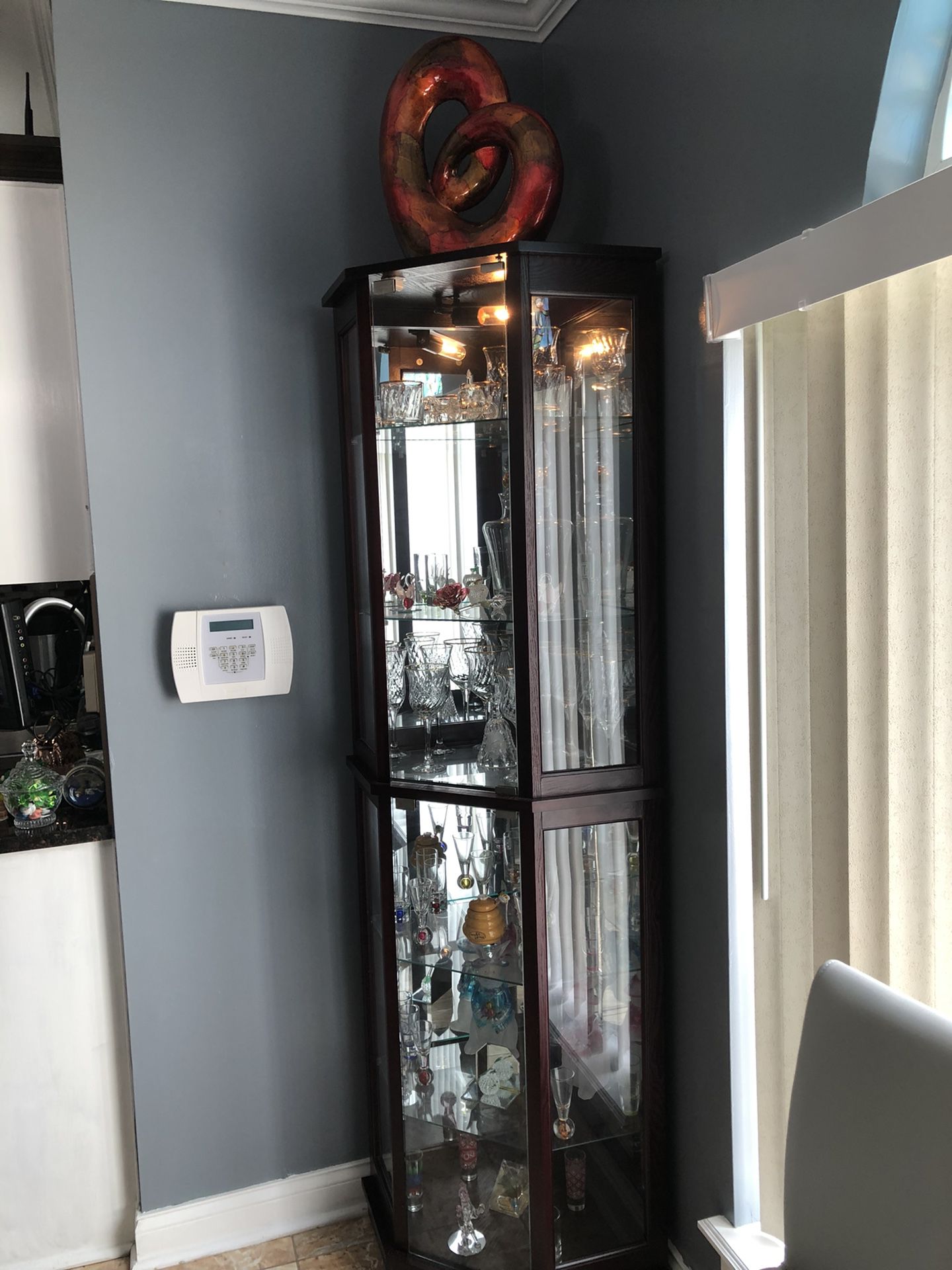 Lighted Corner Curio Cabinet 6 Tier Glass And Wood 