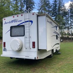 2011 Fleetwood Jamboree Sport 31N