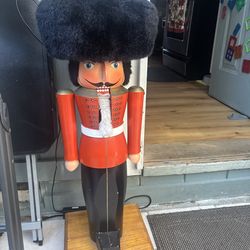 Nutcracker 24 de alto