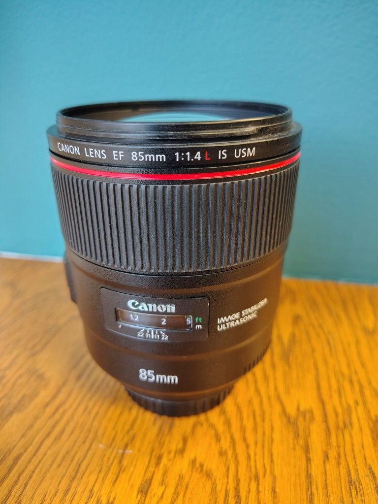 Canon EF 85mm F/1.4 IS USM L Series $925.00