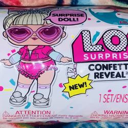 L.O.L. Surprise! Confetti Reveal with 15 Surprises Including Collectible Doll