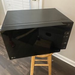 LG Smart Inverter Microwave 