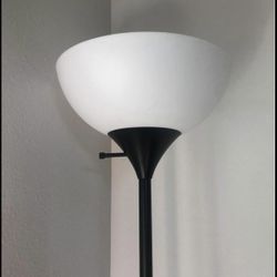 Corner lamp with white bulb