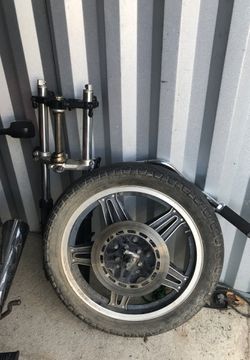 Honda CB 900F parts pile