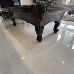Pool Table ( Free Delivery & Set Up ) 