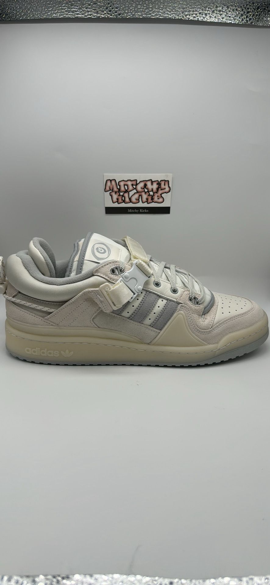 adidas Forum Buckle Low Bad Bunny Last Forum Sz. 11.5