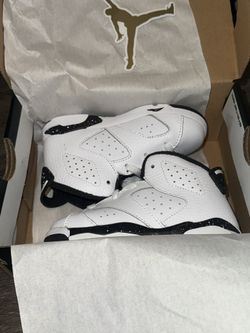 Air Jordan 6 Retro PS - Reverse Oreo - SIZE 8C