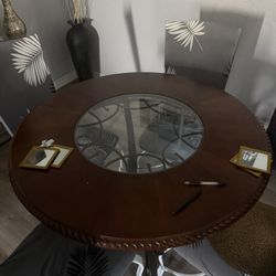 Ashley Glambrey Dining Room Set