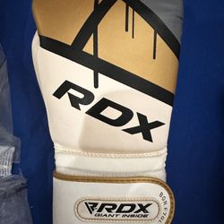 Men’s RDX Thai Boxing MMA 16oz Gloves New 