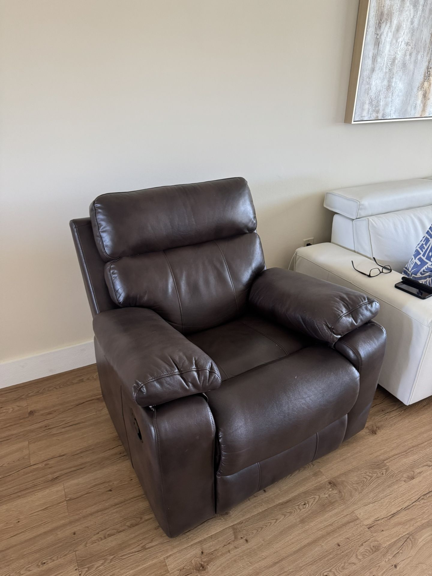 2 Reclining Sofa Chairs Brown
