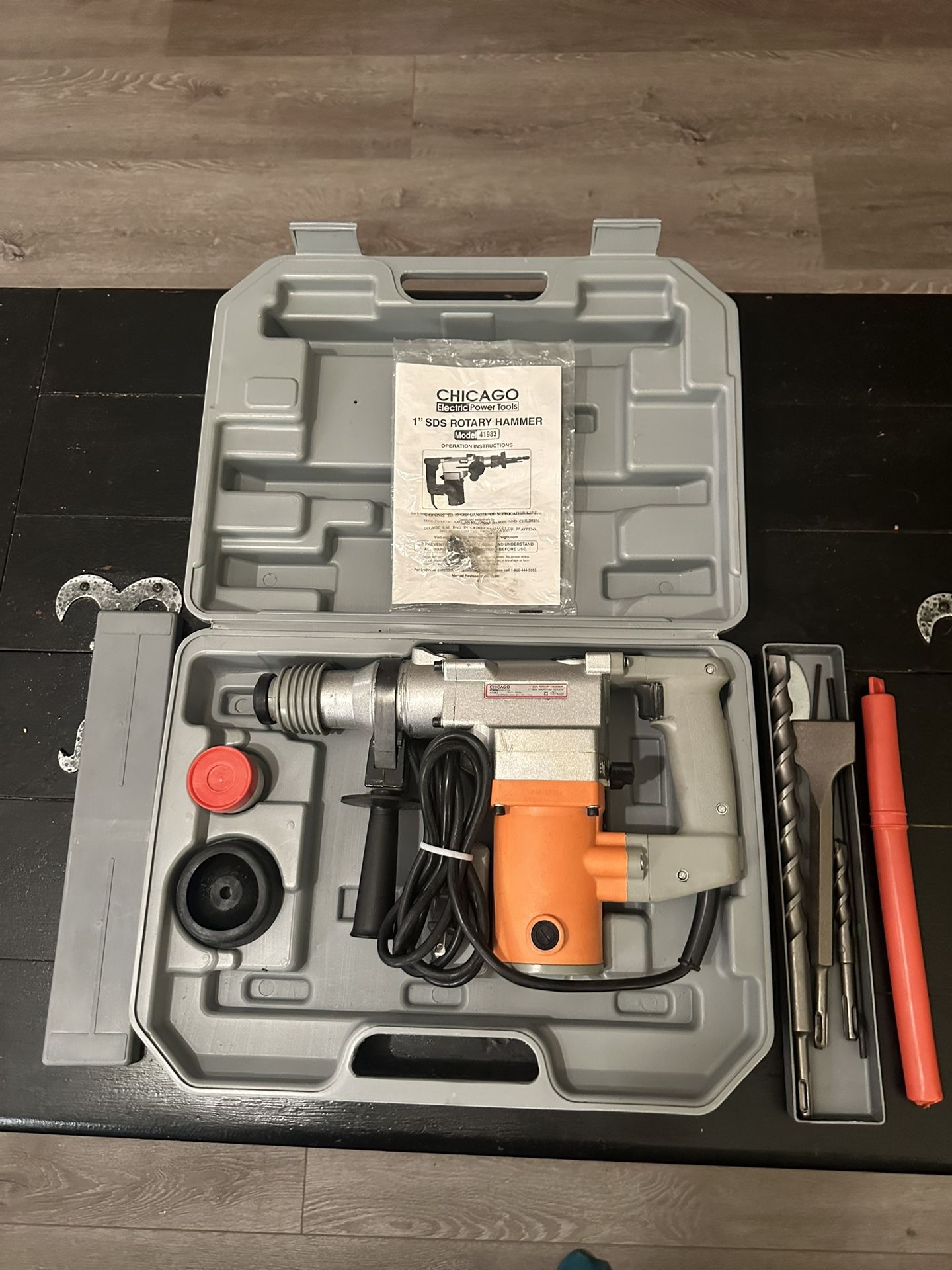 Chicago Electric SDS Rotary Hammer Drill Like Brand New With Many Bits $150
