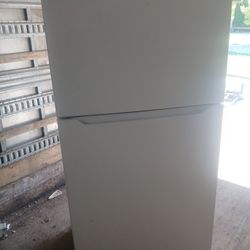 Whirlpool Refrigerator 