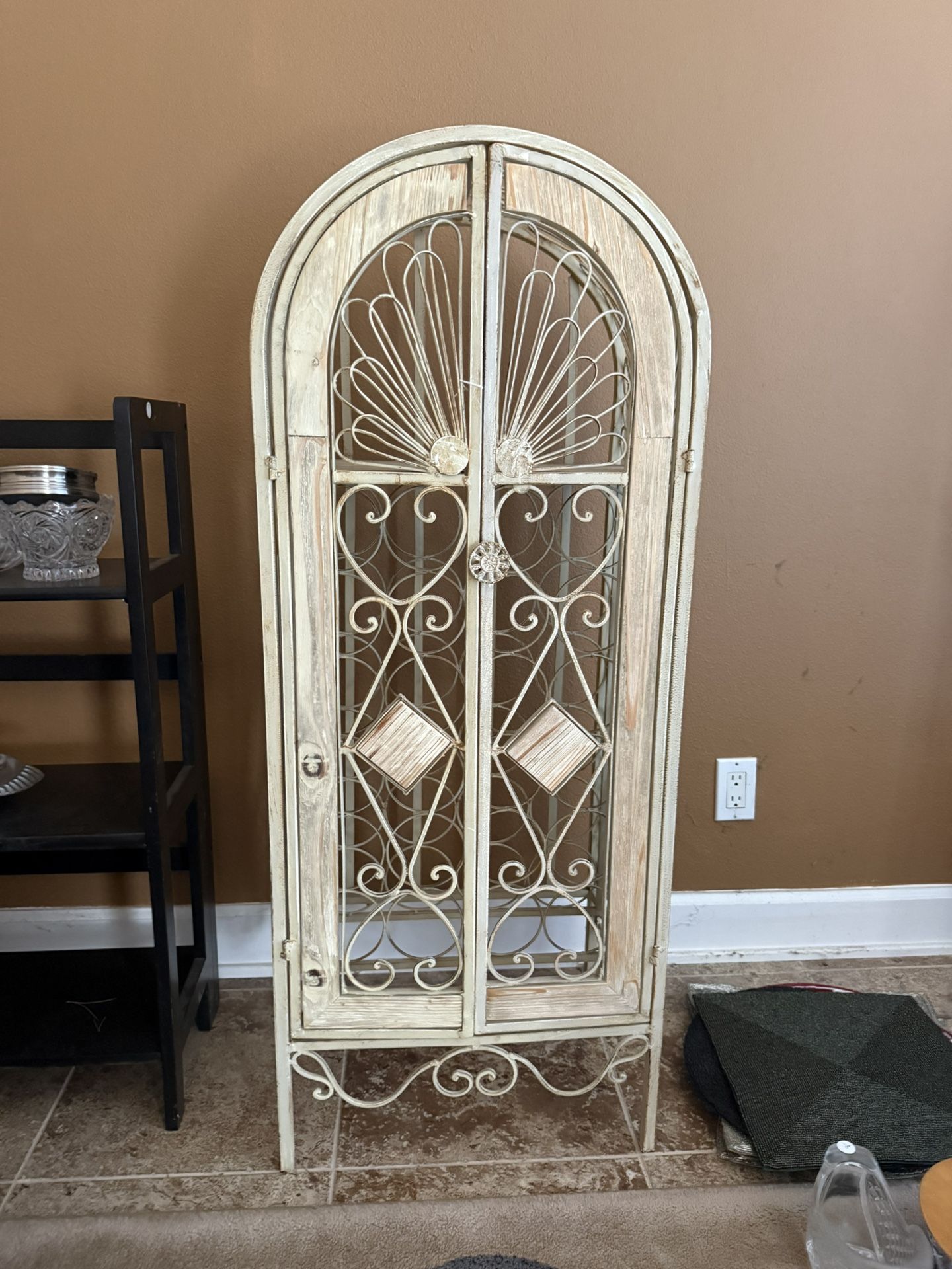 White Antique Wine Rack / Bottle Holder