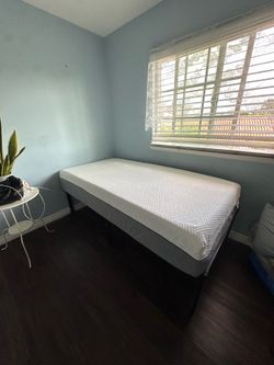 Twin XL Mattress (Like New) $115 OBO
