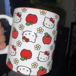 Hello Kitty Mug