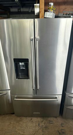 KitchenAid 3-Door Refrigerator (French Door Fridge) Stainless Steel - Adjustable Shelving, LED Lighting