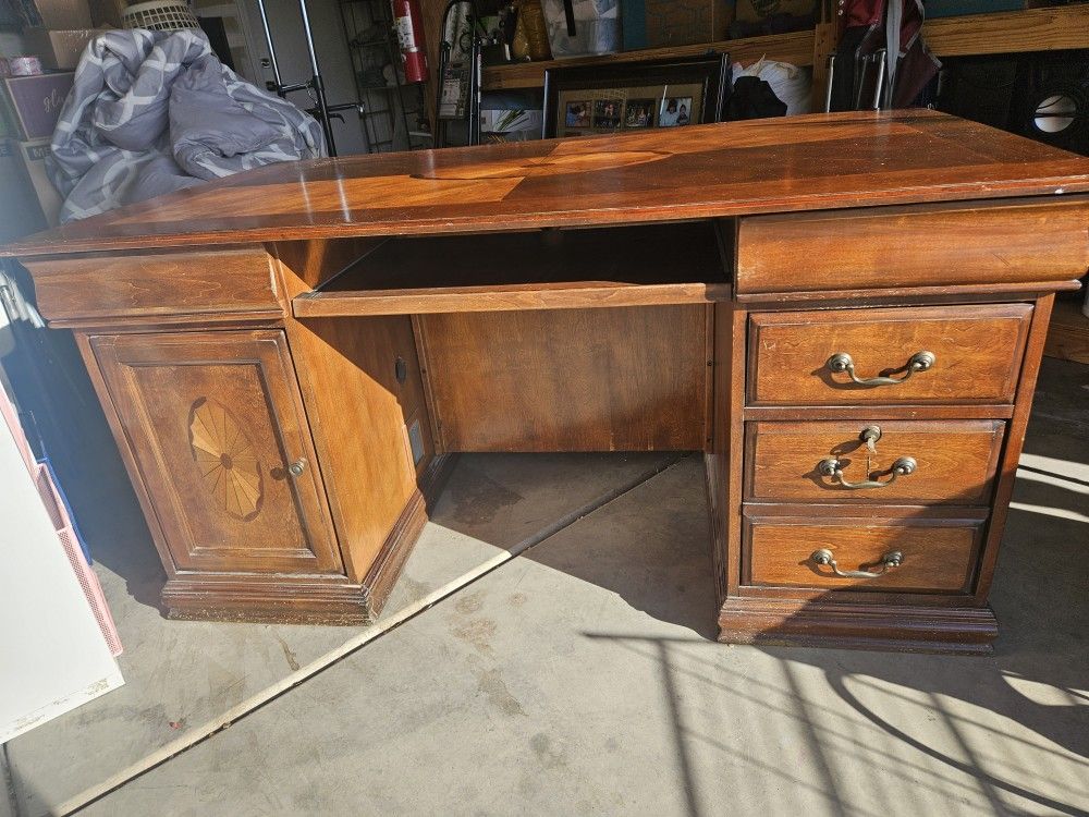 Desk