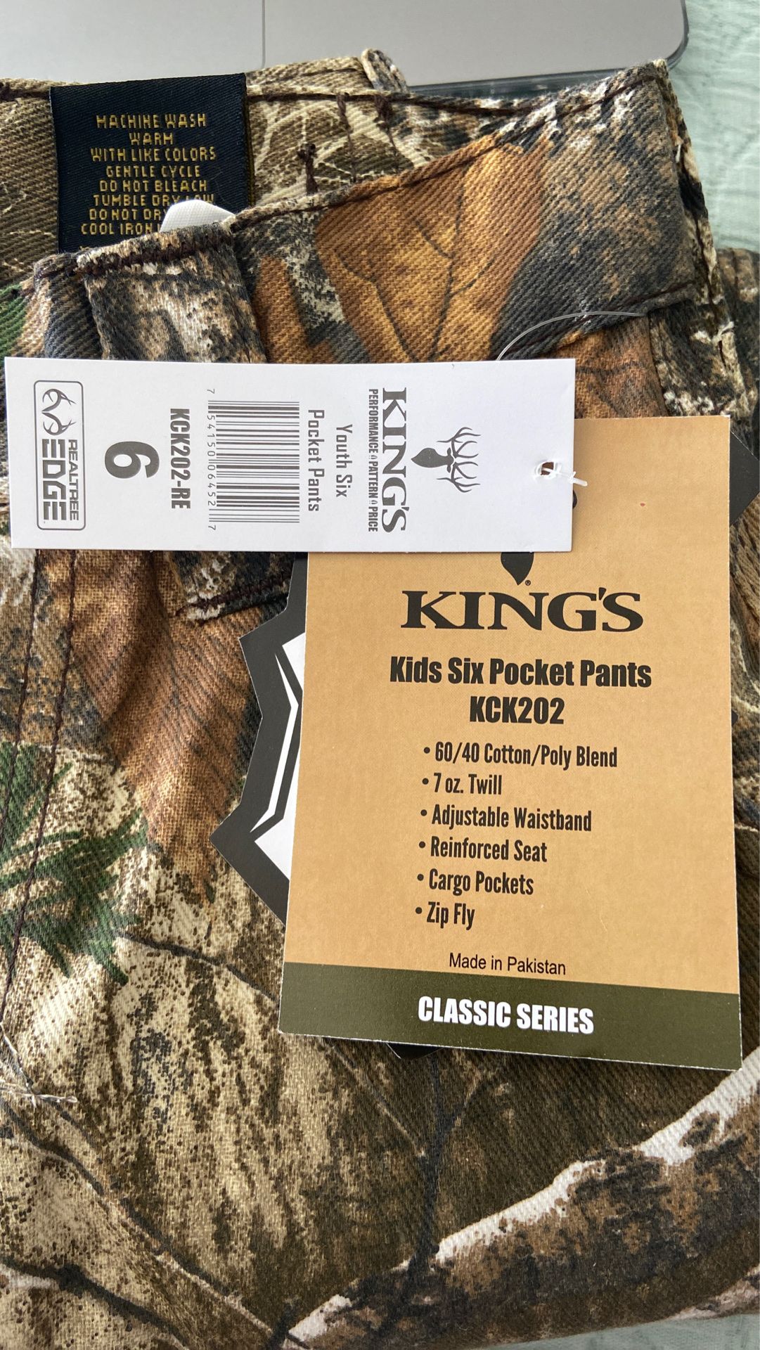 King’s six pocket Realtree camo pants size youth 6