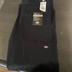Brand new Loose fit dickies with tag Size 42x30