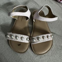 Girl sandals size 10 toddler