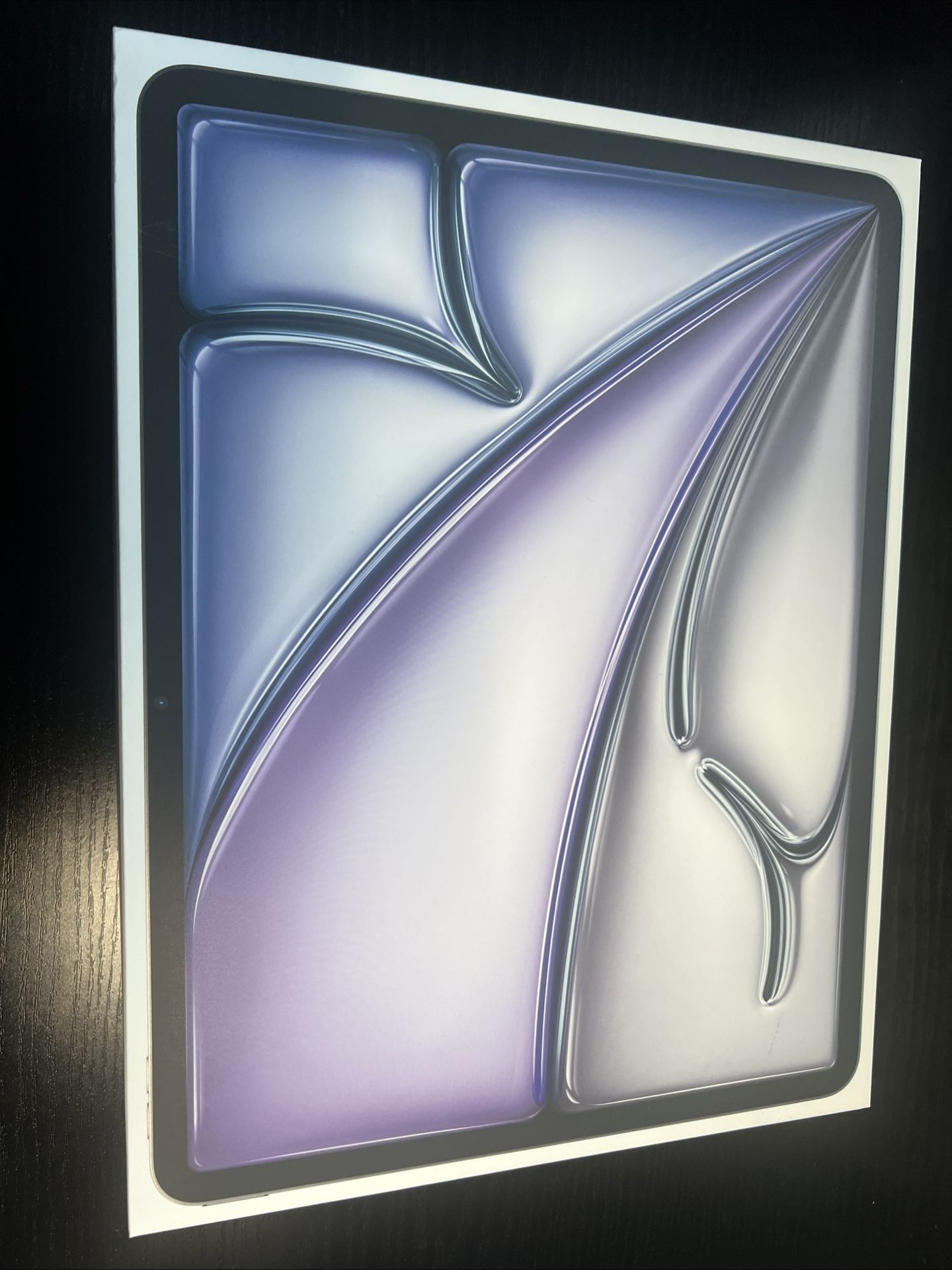 Brand New APPLE iPad 13 Inch M3 Chip 256 GB