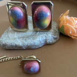 Vintage Rainbow Tie Dye Pink, Blue, Yellow And Green Fashion Costume Cufflinks And Tie Tack Set