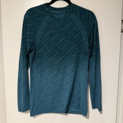 Lululemon Metal Vent Tech Long-Sleeve Shirt Marlin/Storm Teal all-over logo, size XS