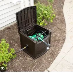 SUNCAST Slide Trak Hose Hideaway with Commercial 100' Hose