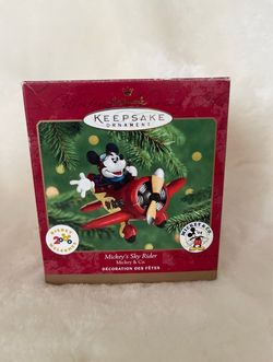 Hallmark Keepsake Ornament 2000 Mickey’s Sky Rider airplane jet Mickey & Co