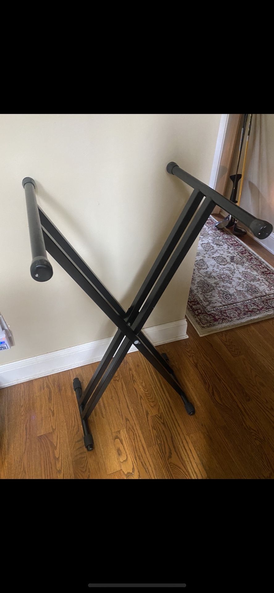 PIANO KEYBOARD STAND