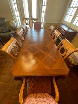Complete Ethan Allen "Tuscany" Formal 16-Piece Grand Dining Room Suite
