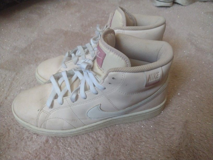 Nike Shoes Light Pink