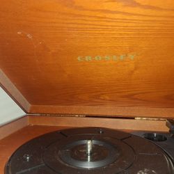 crosley record and cd player