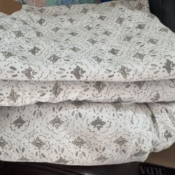 100% Cotton Twin Sheets Only 10$