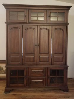 Old Cannery Entertainment Center