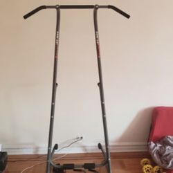 Pull Up Bar / Tricep And Push Up Power Tower 