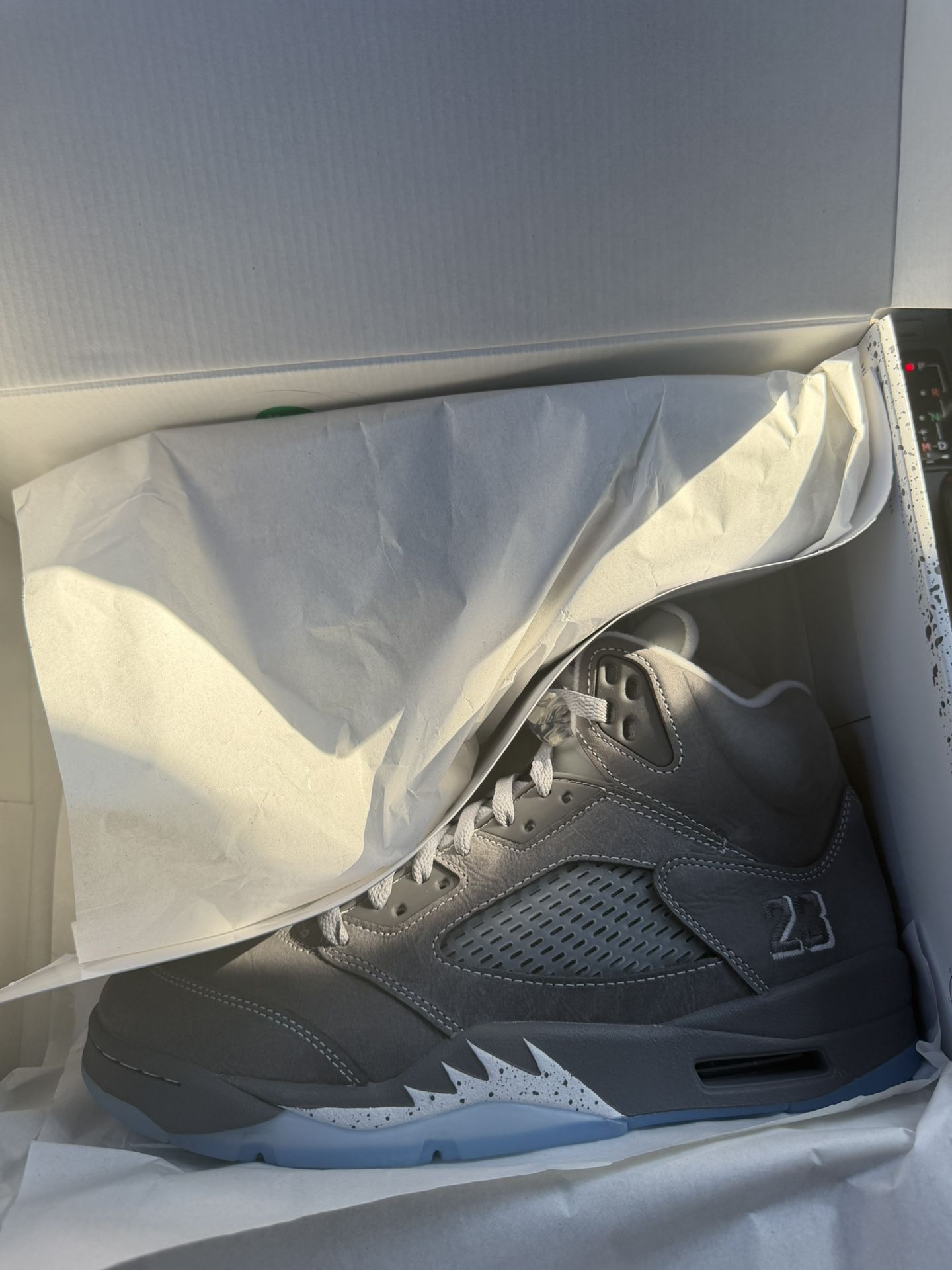 Jordan 5 Wolf Grey
