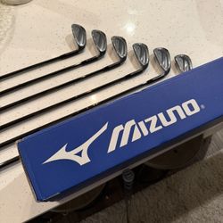 Mizuno JPX925 Hot Metal RH - Brand New