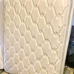Queen Mattress And Box Spring 