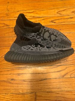 Yeezy CMPCT SIZE 9