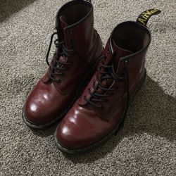 Burgundy Dor Martens Us9