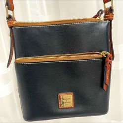 Authentic Dooney & Bourke Crossbody Bag / Purse