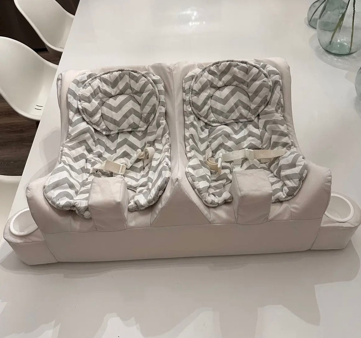 Table For Two Twin Feeding System