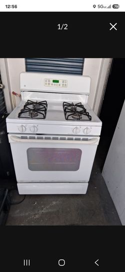 Stove in working condition delivery available