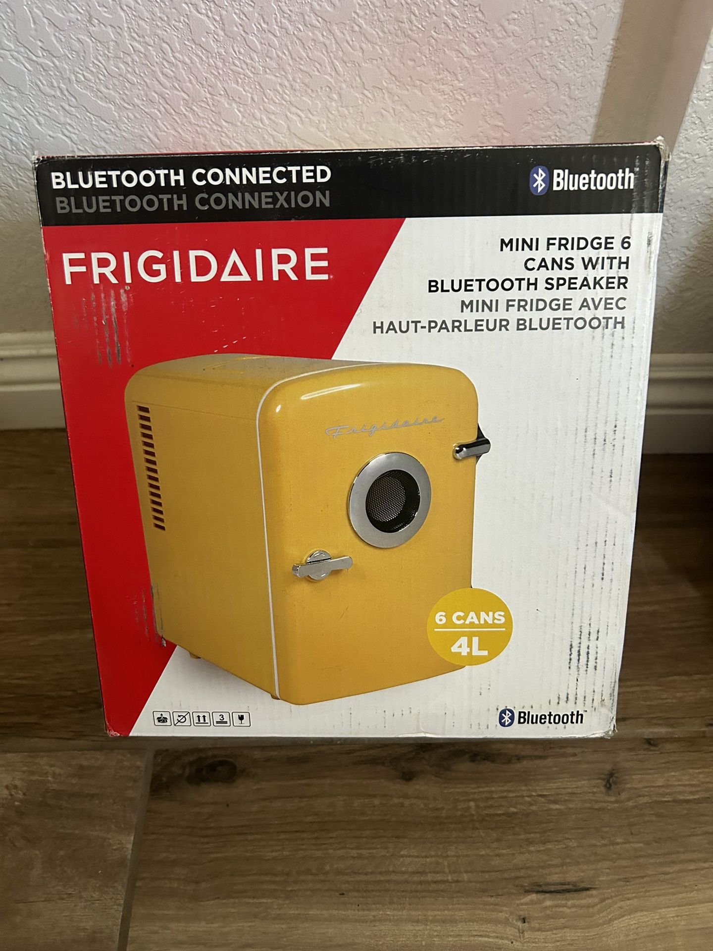 Frigidaire 6 Can Mini Fridge- Yellow- 4 L
