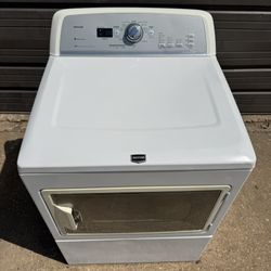 Maytag Electric Dryer (can deliver) 