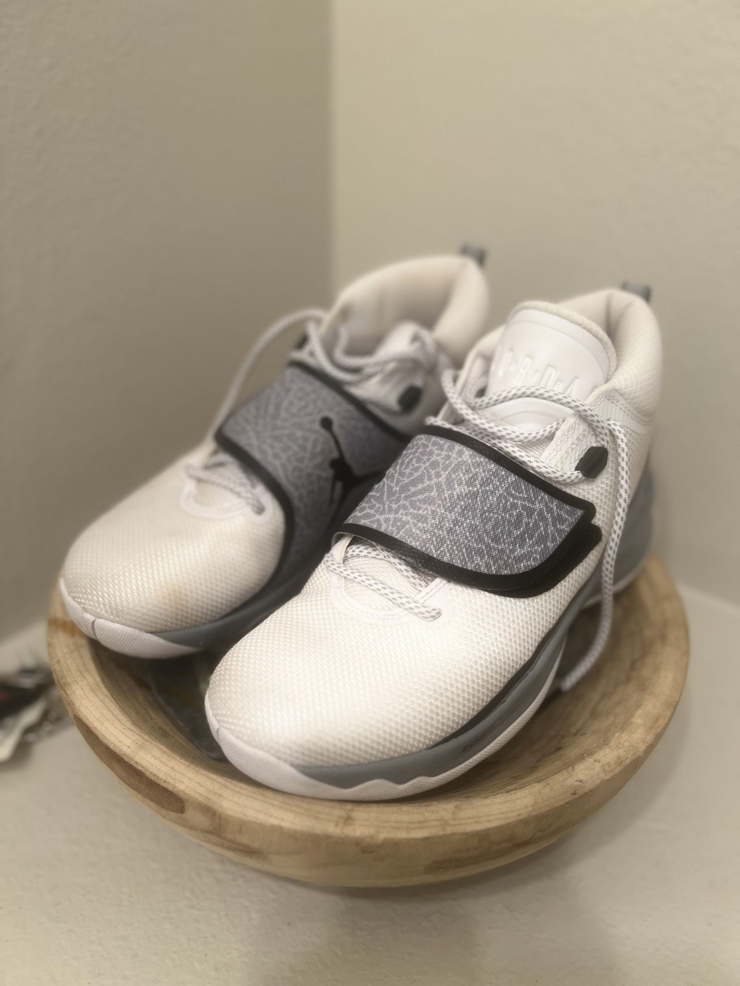 🔥Jordans Size 9 Only $10🔥